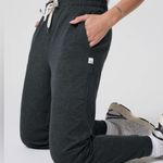 Vuori  performance jogger Photo 0