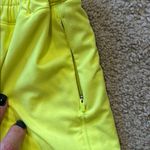 Lululemon  Hotty Hot High Rise Lined Short 4” Sz6 Electric Lemon Photo 7