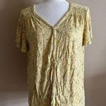 Dip size medium floral yellow pajama shirt Photo 0