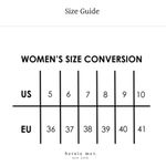 Bernie Mev Avon Woven Sandals in Pewter size 39/US 8 Silver Photo 9