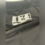 New Balance  Woman’s Capri Activewear Black Sportswear Leggings Size XS Photo 2