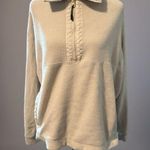 Cream Quarter Photo 0