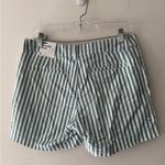 Old Navy NEW!! Everyday Shorts 5” Inseam Green and White Stripe Photo 2