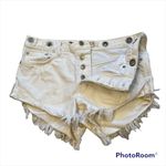 We The Free  (Free People) Dayflower White Denim cut-off Shorts Photo 5