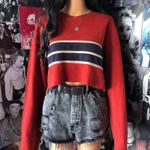 Red Striped Cropped V Neck 🍁 Size XL Photo 0