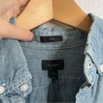 J.Crew  Chambray Denim 100% Cotton Button Down Size Small Photo 1