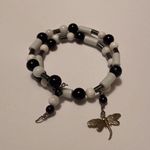 Women’s Stretchy Spiral Bracelet Bead Beaded Black /White Stones Dragonfly Charm White Photo 6