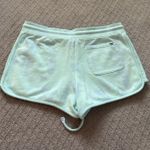 Vineyard Vines  shorts Photo 1