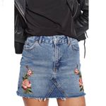 Topshop  Denim Mini Skirt Floral Embroidered Jean Skirt Blue Size 2 Photo 1