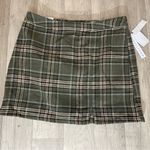 Tinseltown  NWT Women’s xl brown Green Plaid Skirt Photo 0