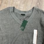 Wild Fable Women's Gray Cropped V-Neck Pullover Sweater - Size Small - NWT Photo 2