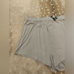 SKIMS  NWT light sage green pajama shorts women’s size XL Photo 5