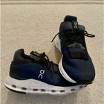 on cloud  Women’s Shoes Photo 1