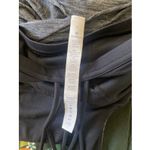 Lululemon Womens 6 Gray Tank Built in Bra Open Back Photo 5