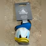 Disney 2024  PARKS Donald Duck Angry Face Head Flair Keychain Bag Charm NWT Photo 1