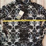 ASICS Lite-Show Favorite Half Zip Jacket. Size Large. New With Tags. Photo 12