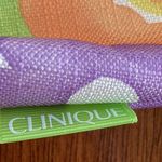 Clinique NEW Cosmetic Case Floral Daisies Pastel Large Zip Makeup Bag NWOT Photo 2