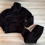 Hoooyi Basic Teddy Hoodie & Teddy Jogger Pants Black Medium NWT IN PACKAGE Photo 1