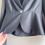 Max Mara  • Wool Silk Blend Pin Stripes Blazer,‎ One-Button, Round Hem, Size 10 Photo 3