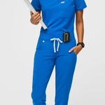 FIGS  Women's Zamora Jogger Scrub Pants in Royal Blue, Size XXS Photo 0