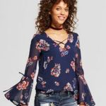 Heart soul Blue Floral Criss Cross Bell Sleeve Chiffon Blouse Size Large Photo 0