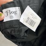 NWT BEVY FLOG Liron Black snake skin Pull on black pant size 26 Photo 3