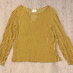 Everly  blouse • size S Photo 0