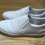 Thousand Fell Womens Size 9.5 Slip On Shoes White Navy Blue Detail Vegan Made Photo 4