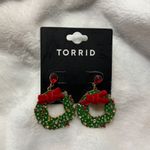 Torrid  Holiday Wreath Earrings Red Bow Rhinestone Christmas Festive Dangle Photo 3