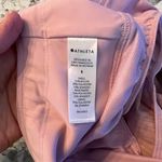 Athleta  Run With It Textured 3.5" Short in Pink, Size Small Very Good Condition Photo 5