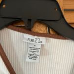 Rue 21 Brown and White Heart Ribbed Tee Sz Small Photo 4