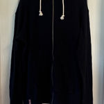 Lightweight Black Zip Photo 0