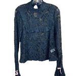 Pretty Little Thing Women's Black Lace Flare Sleeve Top Photo 0