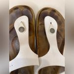Birkenstock Women’s Gizeh Birko-Flor White Sandals Size 5-5.5 (36) Photo 7