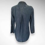 Bella Dahl Women's Shirt Tail Button Down Chambray Denim Shirt Size Small | EUC Photo 1