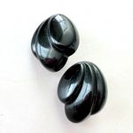 Vintage Black Scalloped Plastic Clip Photo 1