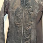 Athleta Womens  Black Reflective Rock Springs Quilted Jacket Sz XS Photo 4