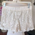 Blu Pepper Beige Crochet Lace Shorts Elastic Waist Photo 3