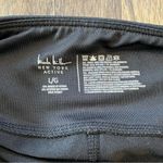 Nicole Miller  Cropped Workout Leggings w/ Mesh Detail Size L Photo 5