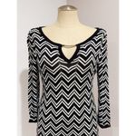 White House | Black Market  Women's Chevron Pointelle Knit Tunic Sweater Top Size M Photo 4