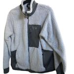 Mountain Hardwear  Grey Fleece Full Zip Size Large Jacket. Photo 1