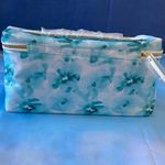 Estée Lauder  Teal and White Floral Cosmetics Bag Photo 1