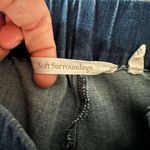 Soft Surroundings  Jean pull on jean, size small petite Photo 2