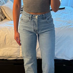 Abercrombie & Fitch Abercrombie 90s High-Rise Jeans Photo 0