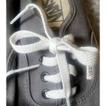 Vans Canvas Skateboarding Shoes Mens Size 6/Womens 7.5 Grey White Off The Wall Photo 4