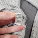 Moral Fiber Women's Warm & Cozy Distressed Grey Knit Sweater Size Large Photo 5