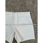 Spanx women’s size large Stretch Twill Shorts, 6" pure white pull on slimming Photo 13