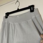 Alo Yoga High Waist 7/8 cropped utility Sweatpant joggers light blue medium Photo 1