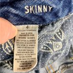 American Eagle  Women’s SKINNY Jeans Size 4 Super Stretch Distressed Photo 7