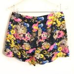 Women's Dani Collection Colorful Abstract Scalloped Hem Shorts Size Small Pink Photo 11